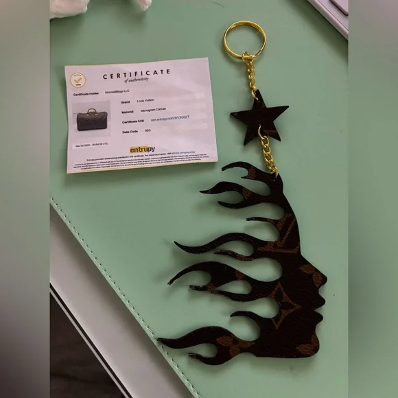 Louis Vuitton Brown Flame Face Key Holder with Star - Picture 2 of 4